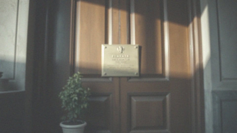 Jakich zawodów nie może wykonywać osoba karana? Przewodnik po karalności