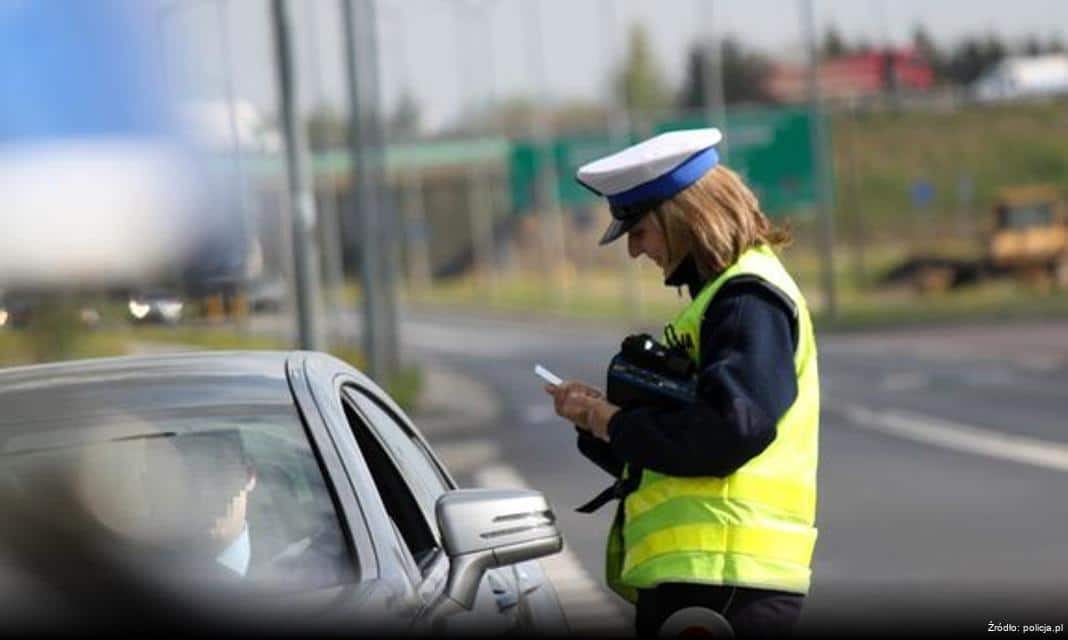 Zmiany w organizacji ruchu w Tucholi z okazji Dnia Wszystkich Świętych