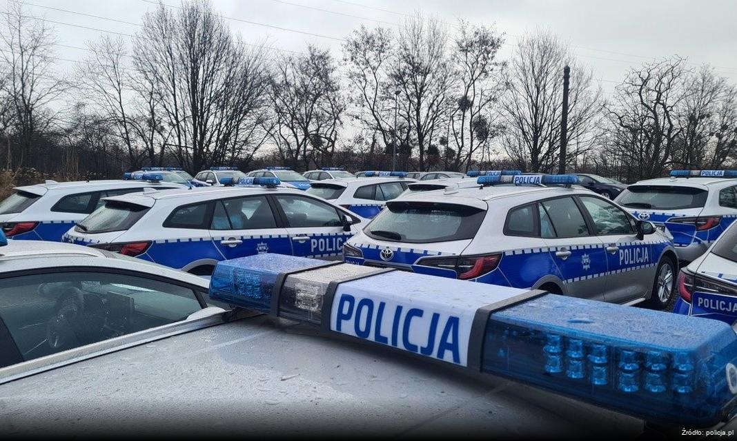 Odznaczenia dla policjantów i pracowników tucholskiej jednostki